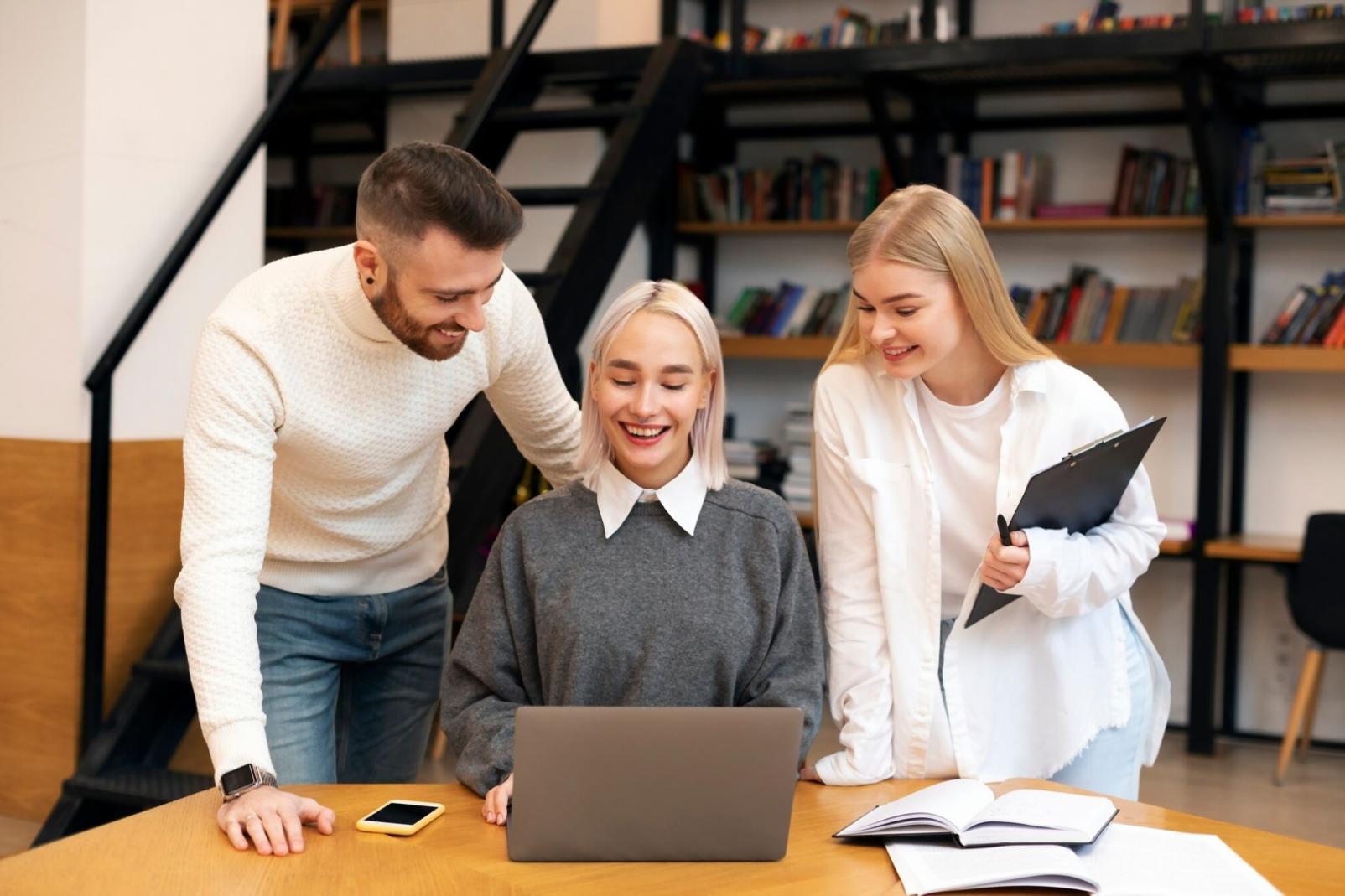 Interaktive Online-Lernumgebung für Finanzbudgetierung